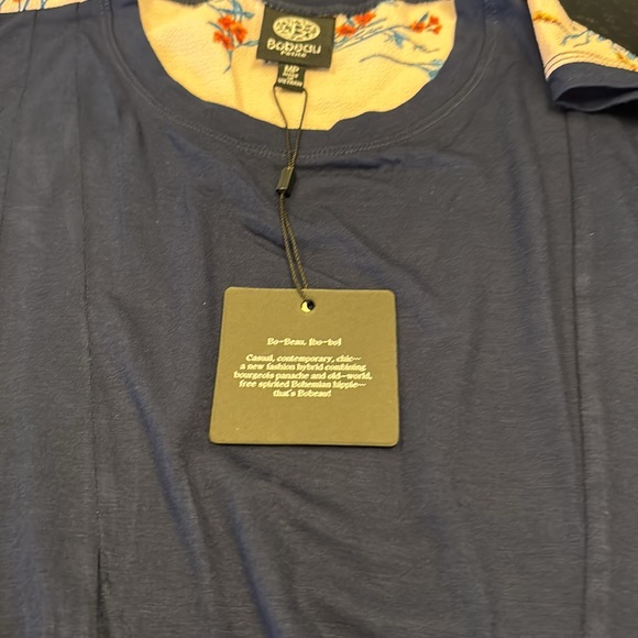 Petite Bundle Deal!  Gloria Vanderbilt Capris AND NWT Bobeau knot tied top. - Picture 12 of 13